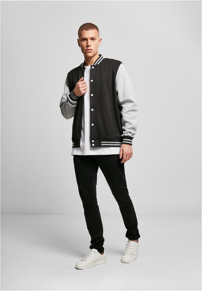 Sweat College Jacket in Black-H.Grey, getragen