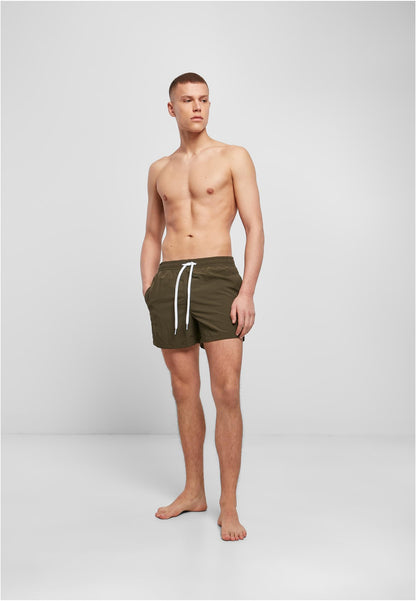 Swim Shorts in Olive, getragen