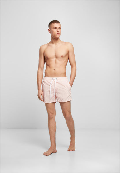 Swim Shorts in Pink, getragen
