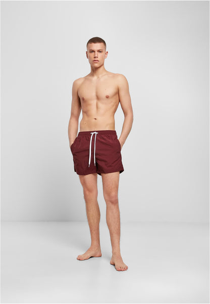 Swim Shorts in Cherry, getragen