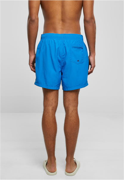 Swim Shorts in Cobalt Blue, getragen