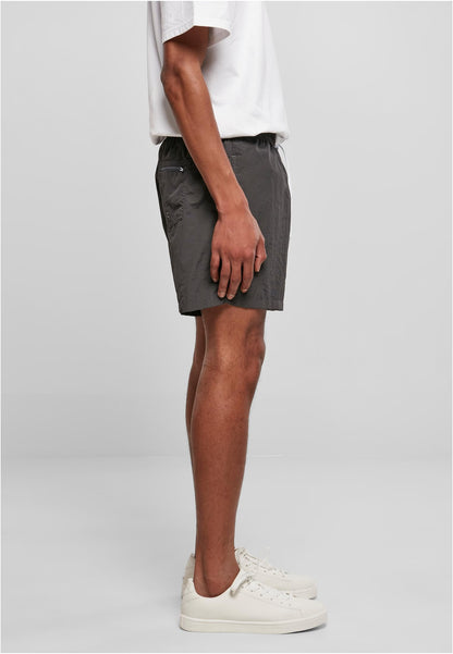 Swim Shorts in Dark Shadow, getragen