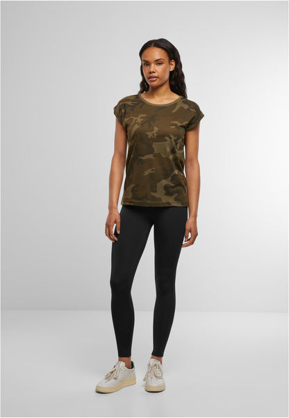Ladies Extended Shoulder Camo Tee in Olive Camo, getragen