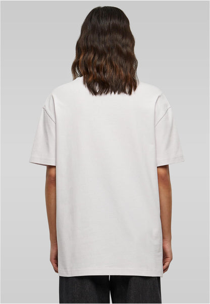 Ladies Oversized Boyfriend Tee in Soft Lilac, getragen