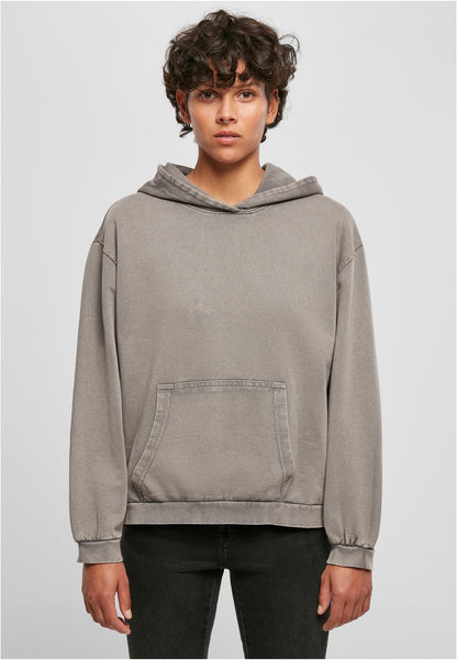 Ladies Acid Washed Oversize Hoody in Asphalt, getragen