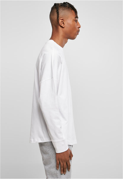 Oversized Cut On Sleeve Longsleeve in White, getragen