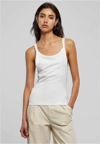 Ladies Everyday Top in White, getragen