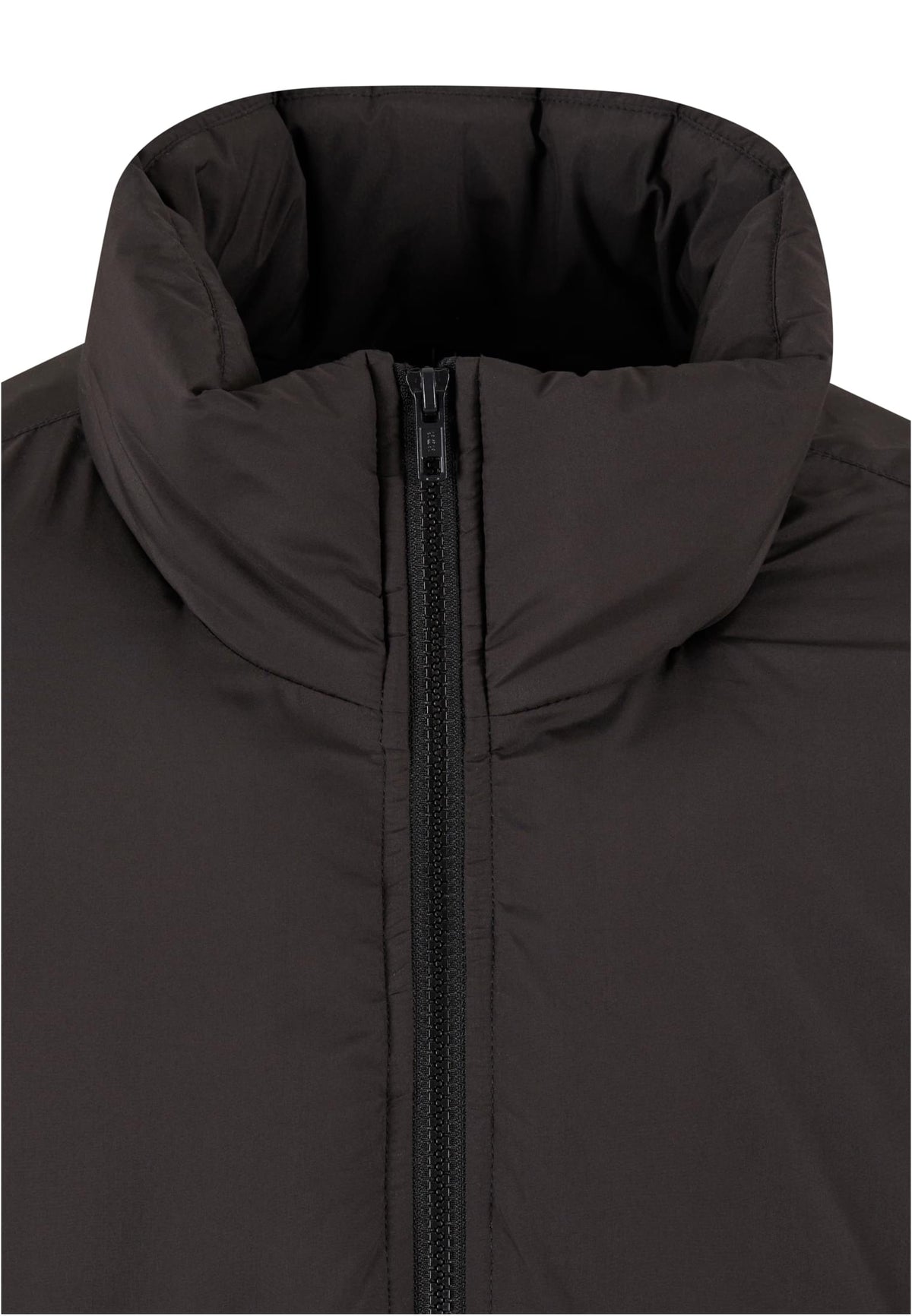Oversized Puffer Jacket in Schwarz, Detailansicht