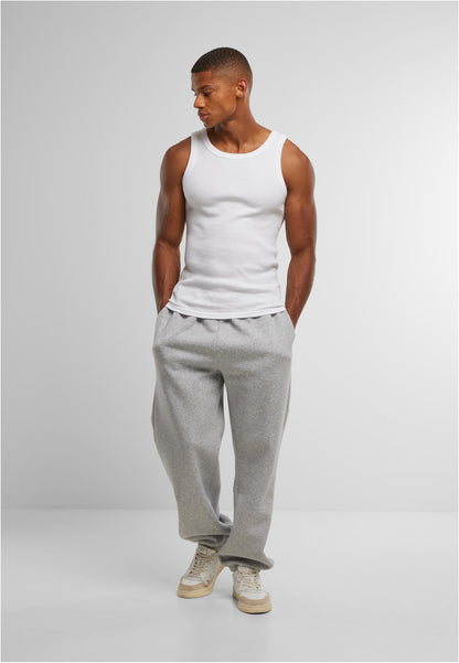 Mens Tanktop in White, getragen